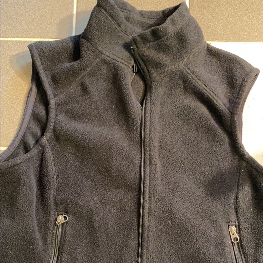 Patagonia sleeveless vest